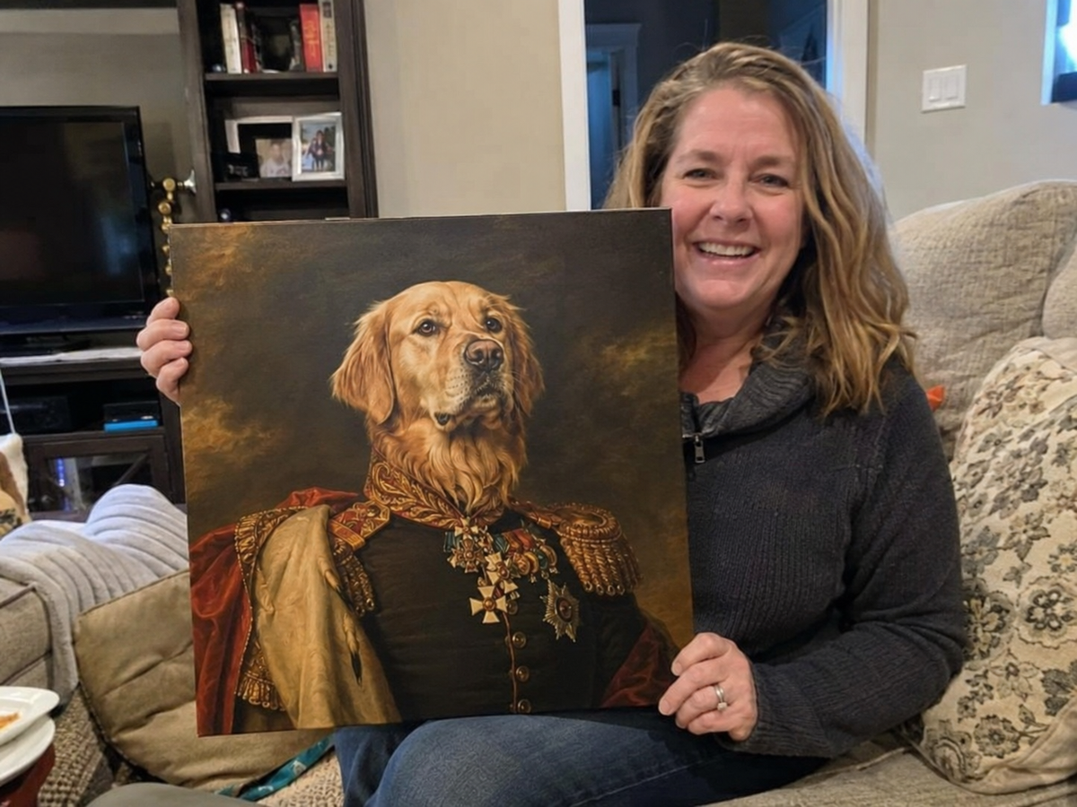 Happy customer with Royal portrait